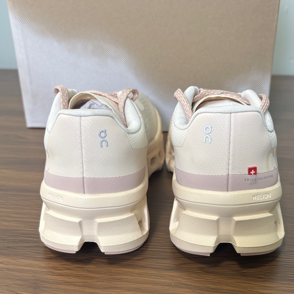 On Running Women’s Cloudmonster Moon Fawn Sneakers Sz 8.5 NIB - Picture 3 of 12
